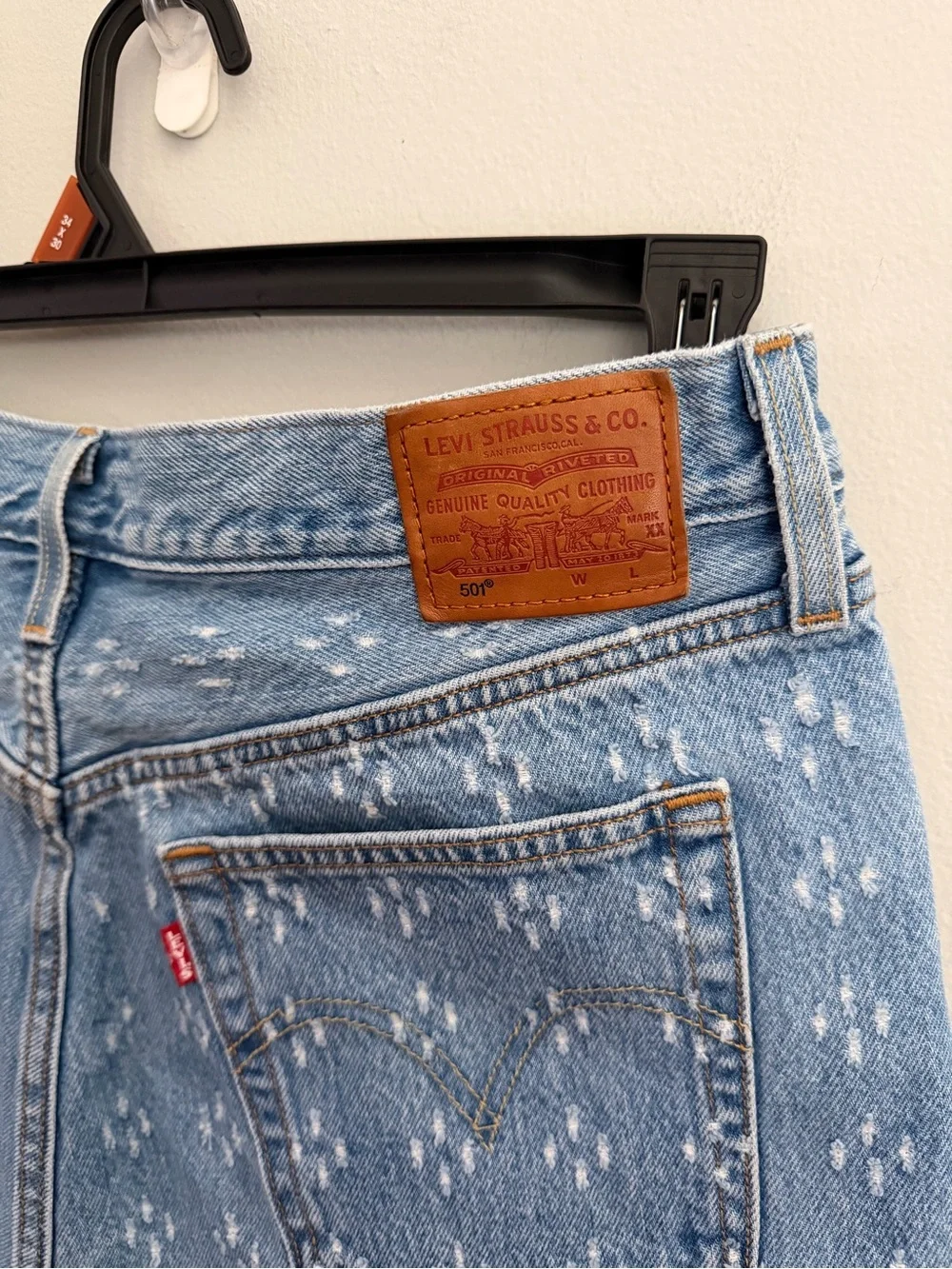 Levi's 501 High-Waisted Denim Short - Dottie Blues W32